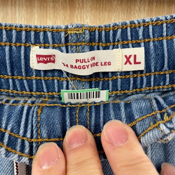 Levis Pull On Wide Leg Jeans Size XL - Picture 3 of 6